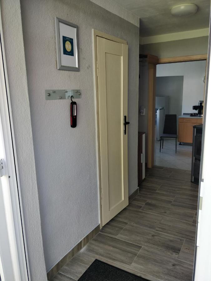 Gaestehaus Am Teich Raben Steinfeld Bagian luar foto
