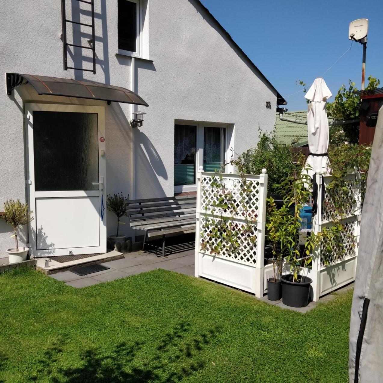 Gaestehaus Am Teich Raben Steinfeld Bagian luar foto