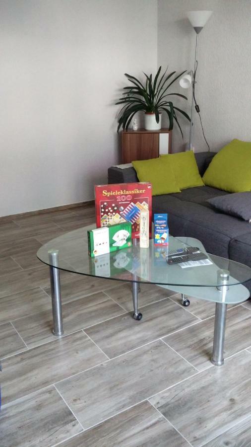 Gaestehaus Am Teich Raben Steinfeld Bagian luar foto