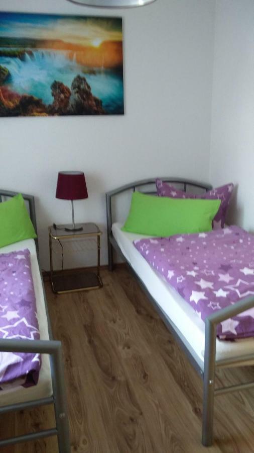 Gaestehaus Am Teich Raben Steinfeld Bagian luar foto